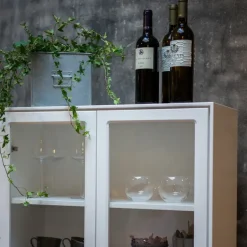 Mavis Volt display cabinet 130 cm lacquer, Details in stainless steel White New